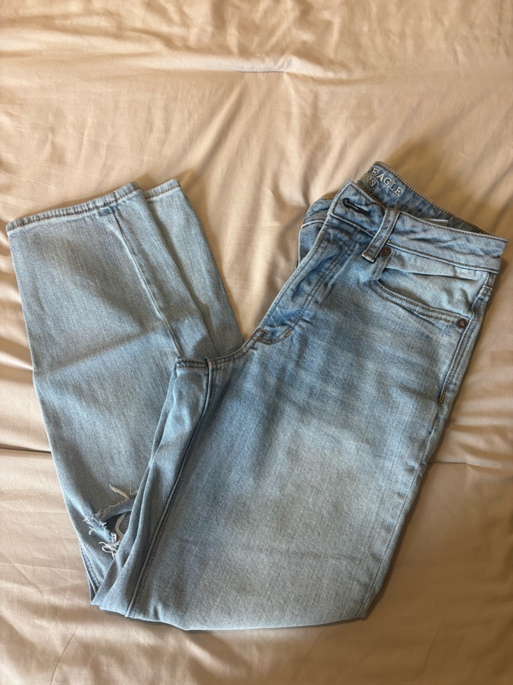 American Eagle Outfitters Light Wash High-Rise Straight Jeans